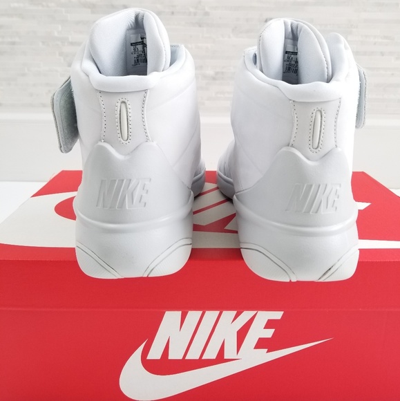 New NIKE Marxman PRM Sneakers - Picture 2 of 7